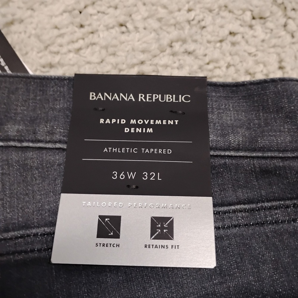 Banana Republic Jeans Mens 36x32 Black Denim Athletic Tapered Rapid Movement